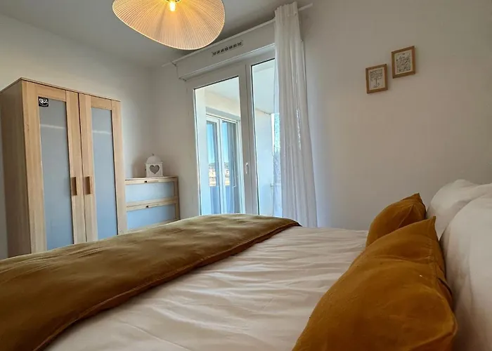 Appartement T3 Vue Sur Le Courant, Sud